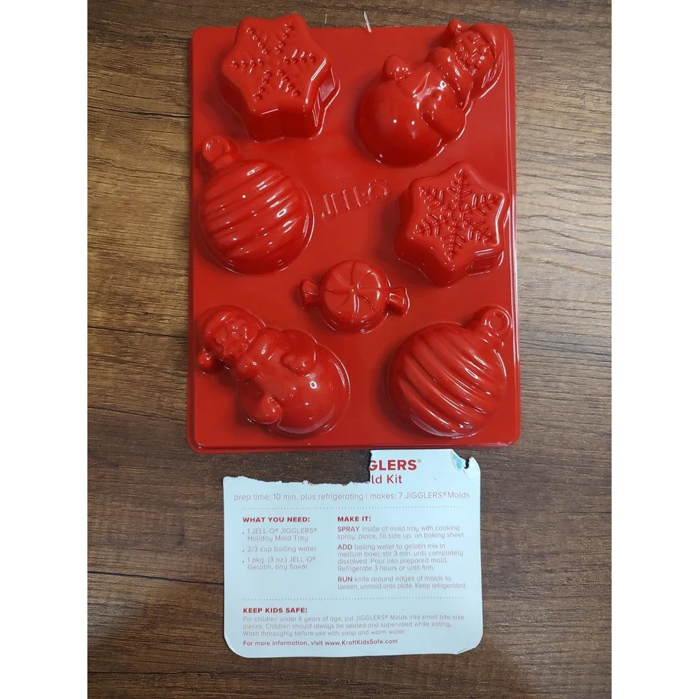 Christmas Jello Jigglers Mold Plastic Gelatin Holiday Red B2